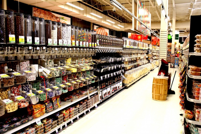 boutique-TOULON-min_retail_grocery_supermarket_store_food_shopping_market_shop-613228